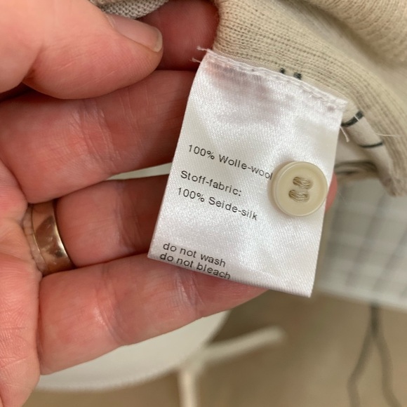 Akris Punto Cream Cardigan With Silk Matchstick Pattern - Picture 4 of 7